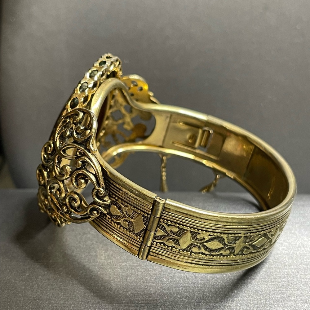 Vintage 40mm Agate Locking Cuff Bracelet  Safety Chain Victorian Look Brass Sz 7 - Picture 3 of 11